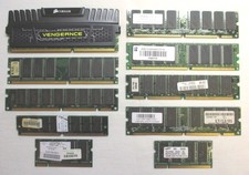 Lotto stock di 10 memorie RAM, di varie marche e capacità. Da testare.