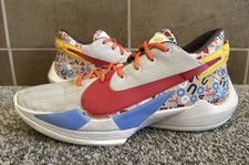 Size 11 - Nike Zoom Freak 2