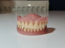 PROTESI TOTALE SUPERIORE E