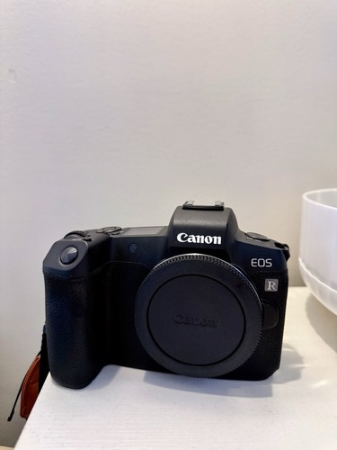 Canon eos solo corpo - eos, r
