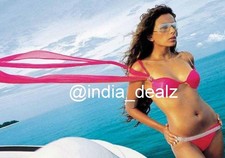 India donna tettona modello