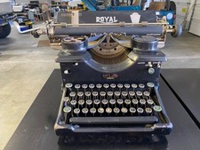 Antica macchina da scrivere