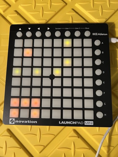Novation launchpad mini - launchpad,
