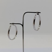 ORECCHINI A CERCHIO A SEZIONE MEZZATONDA IN ORO BIANCO 18KT 1,55 GRAMMI (7623)