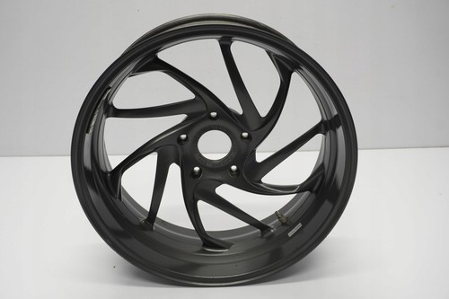 Bmw 1300 16 felga - 08-16,