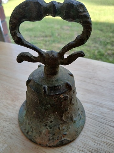 Antica campana bronzo - bronzo, fuso