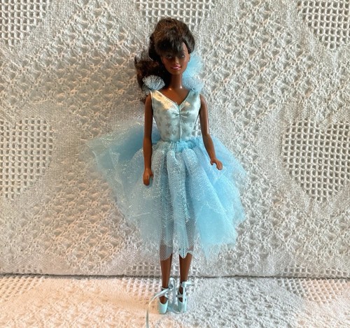 Vintage first barbie - vintage,