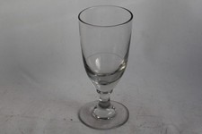 Vecchio bicchiere per assenzio