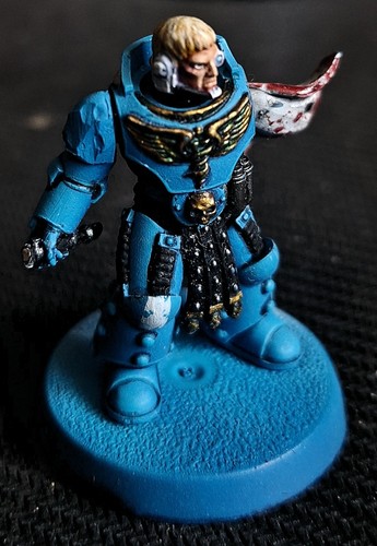 Ultramarine space marine - space,