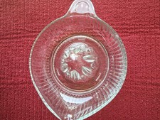 Spremiagrumi in vetro vintage con manico a linguetta beccuccio versatore a costine