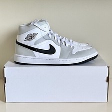 Nike Air Jordan 1 Mid Light