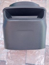 Portaoggetti posteriore tunnel