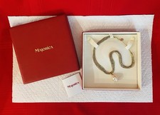 Collana di perle finte