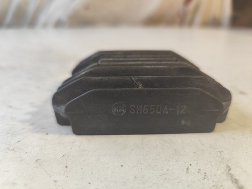 Regolatore alternatore
