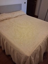 Copriletto matrimoniale antico