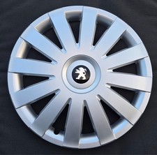 4 enjoliveurs Neuf pour/4