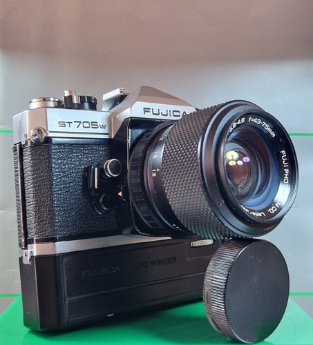 Fujica 705 auto winder - 705,