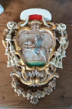 Antico stemma araldico in