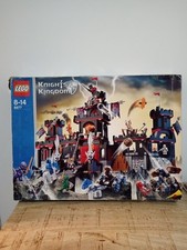 8877, La fortezza tenebrosa di