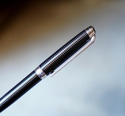 Magnifique stylo bille caran - magnifique,