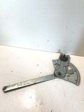 Mercedes 1117 alzacristallo - mercedes,