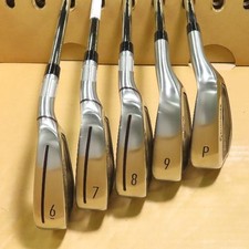 TaylorMade Qi Set di ferri