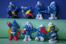 8 puffi  smurfs NON da