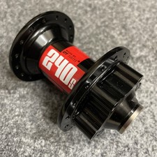 Mozzo anteriore DT Swiss 240