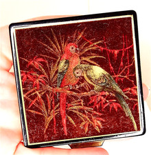 porta cipria in ottone laccato con vellutino dipinto pappagalli anni 60 Germany