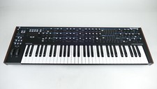 Novation Summit Sintetizzatore
