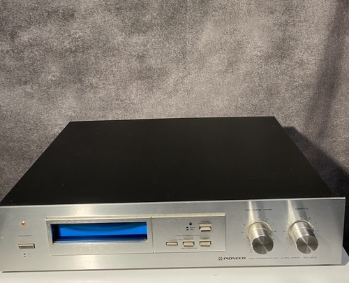 Amplificatore riverbero stereo