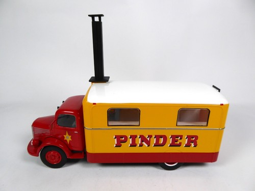 Food truck unic pinder - food,