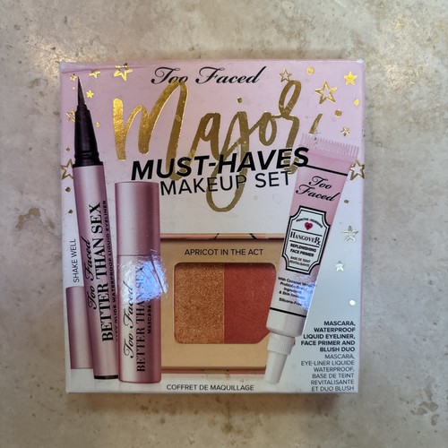 Too faced major - faced, "major