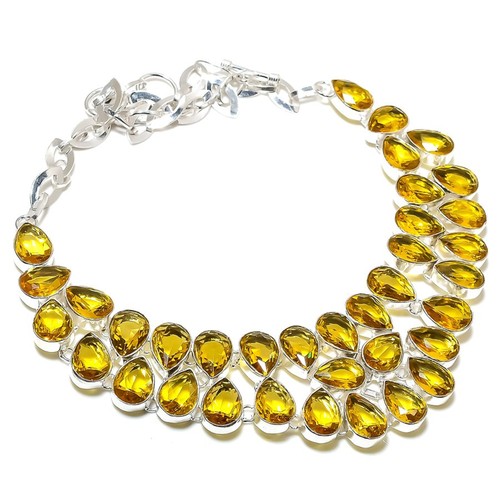 Collana con pietre preziose - , a