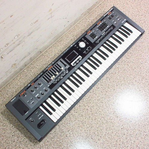 Roland v combo - vr-09, v-combo