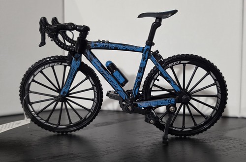 Bicicletta pazza pressofusa