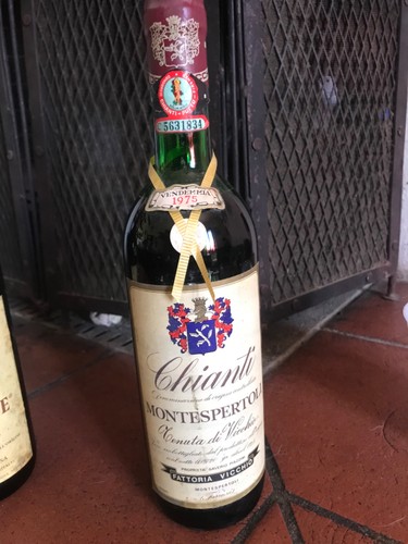Bottiglia vino epoca 1975 - vino,