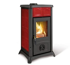 Stufa a legna con struttura in