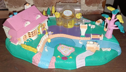 Vintage 1996 polly - polly, pocket