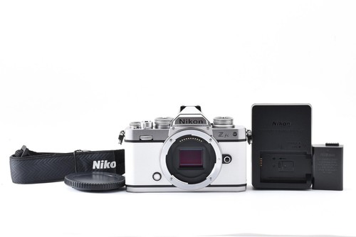 Nikon white 9mp aps c - z, fc
