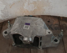 SUPPORTO MOTORE PER HYUNDAI TUCSON | 21824N9500  929885