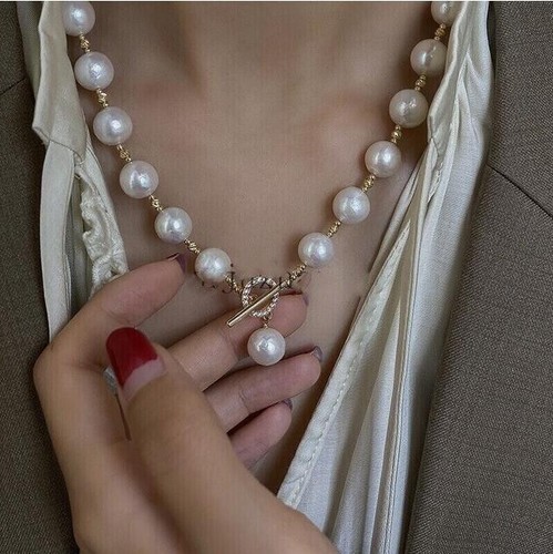 Collana con ciondolo perle