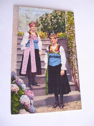 Vercelli valsesia costume - vercelli, in