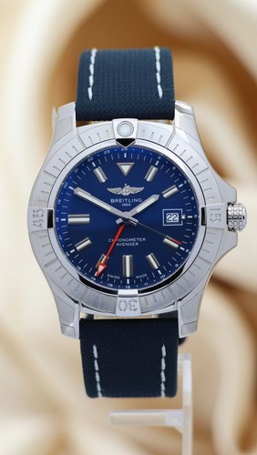Breitling avenger gmt 45mm - avenger,