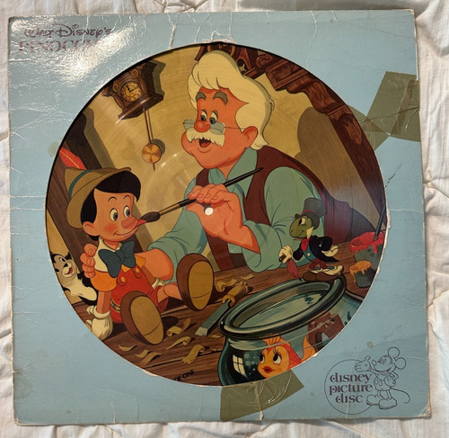 Disney pinocchio jiminy - pinocchio,