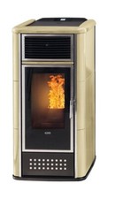 KLOVER - Termostufa a LEGNA