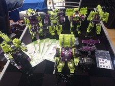 Devastator Jimbao Transformers Oversize Masterpiece Takara
