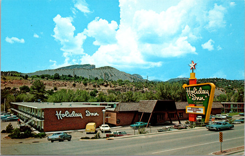 Cartolina holiday inn - inn, a