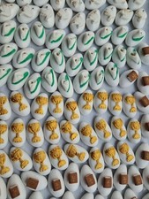 100 CONFETTI DECORATI COMUNIONE VARI DISEGNI BOMBONIERA CALICE OSTIA UVA CALLA