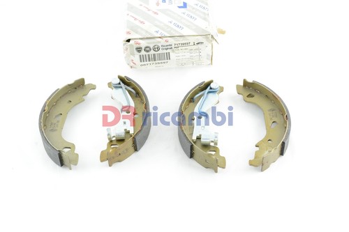 Kit serie ganasce freno - kit,
